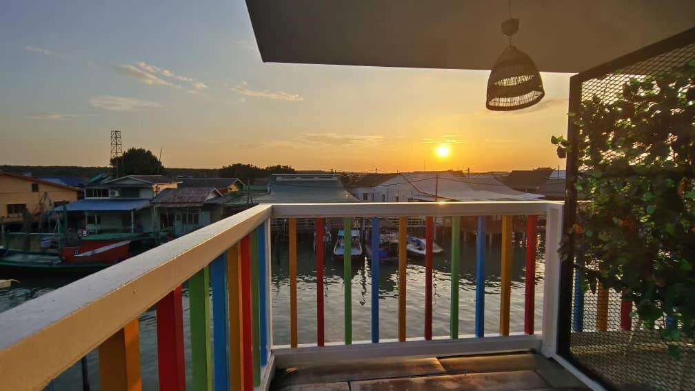 Pulau Ketam D'island Beds&cafe Homestay *